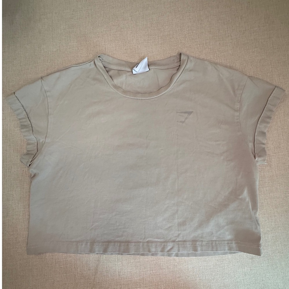 Gymshark Womens Training Cropped T-Shirt Beige Tan Logo B3A1B-GBCO-S-BW1 Small